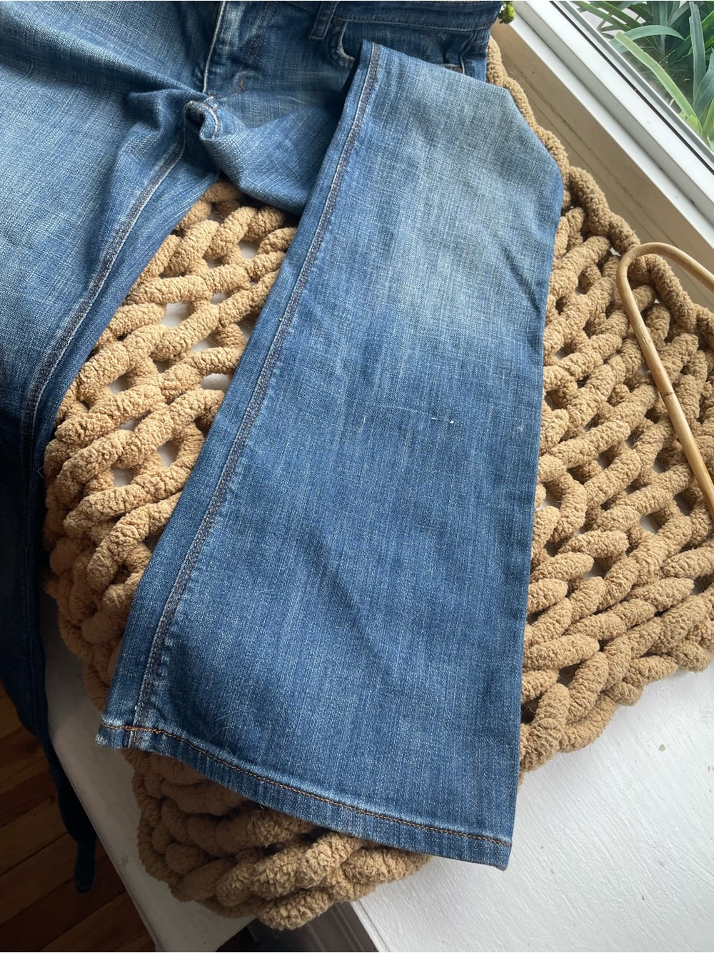 Joe’s Boot Cut Style Jean with Minimal Flare - Picture 4 of 6
